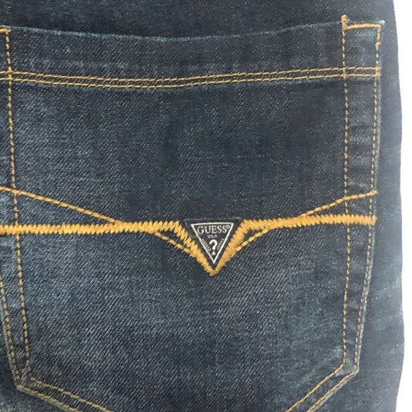 Mens GUESS Jeans. Medium Rise Tapered Slim. Size 34/28. - Picture 4 of 9